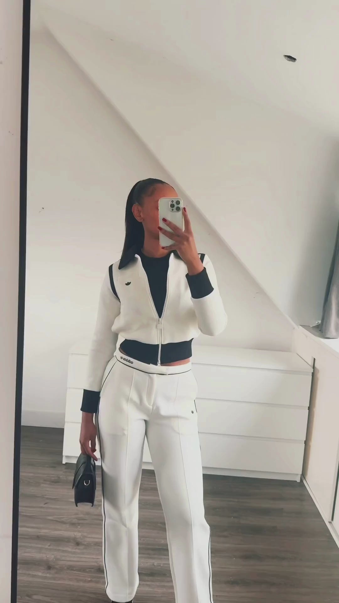Originals Premium video